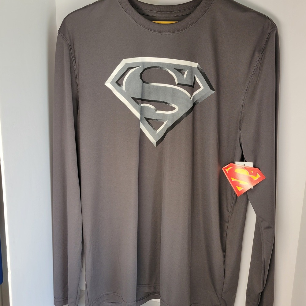 Superman Mens Long Sleeve Performance Shirt Gray Shield Logo NWT Large